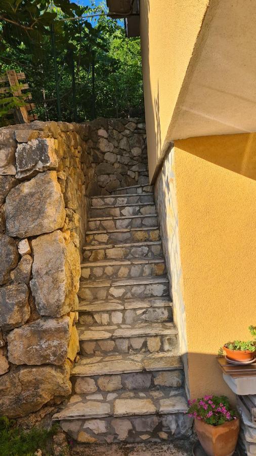 Studio Apartman Стара Башка Екстер'єр фото